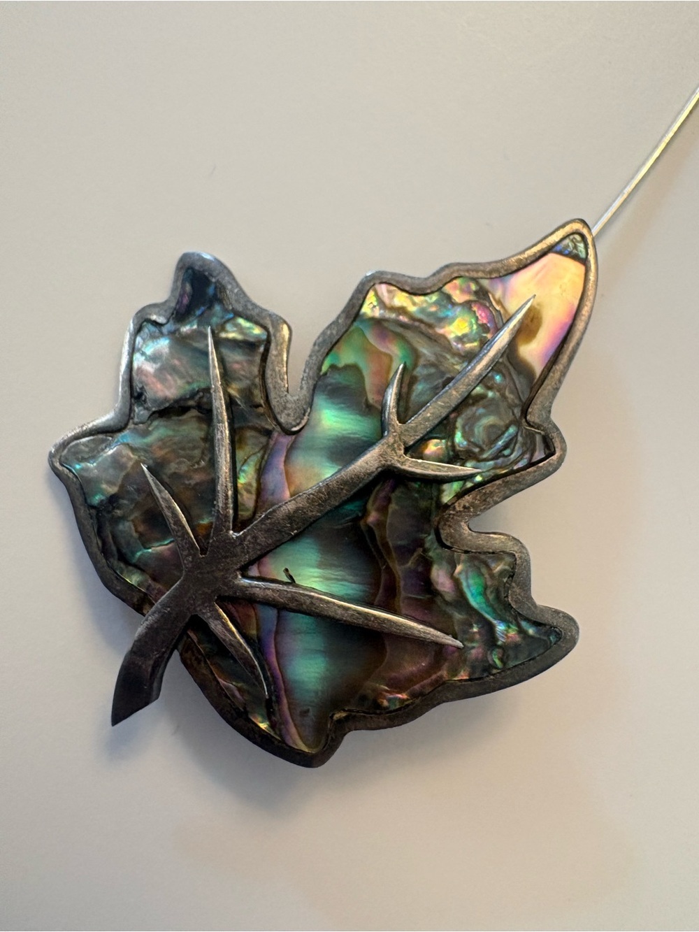 Abalone Shell Maple Leaf Brooch Pin - Iridescent Green (Sterling Silver .925)